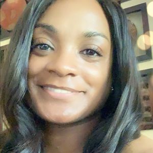 Meet your Posher, Katrina